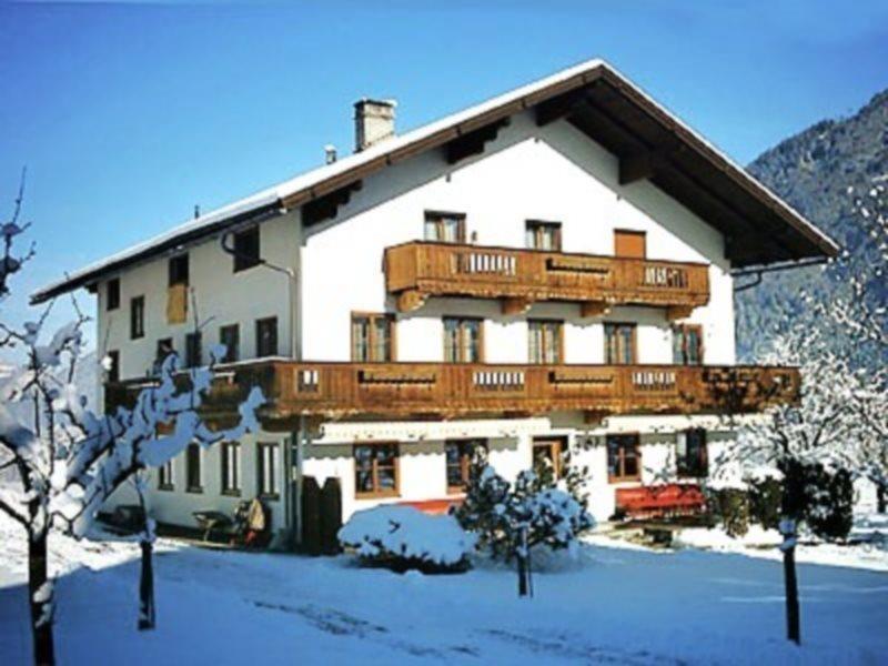 Pension Erlerhof Ried im Zillertal Eksteriør billede